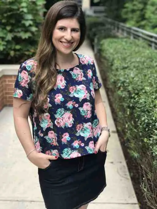 Inès, 22 ans