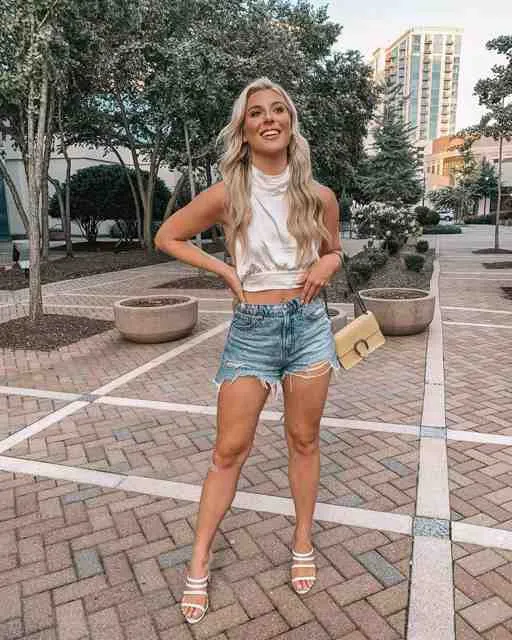 Clara, 22 ans