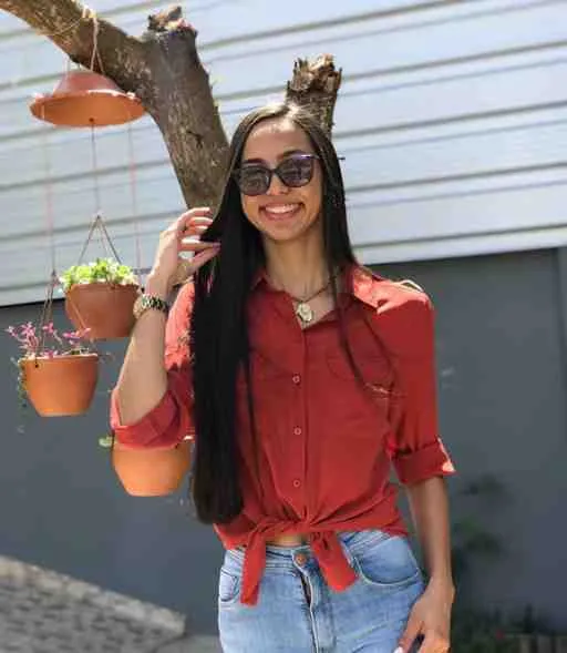 Cassandra, 35 ans