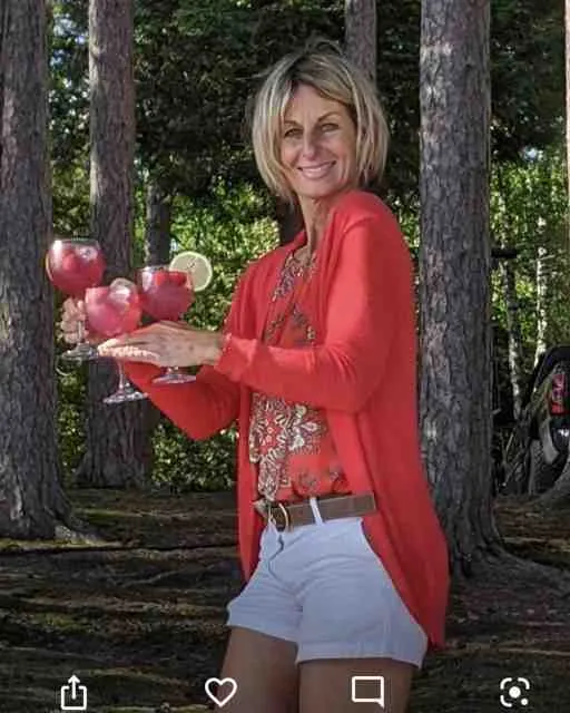 Cassandra, 36 ans