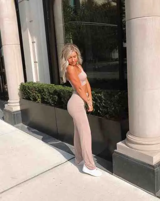 Clara, 31 ans