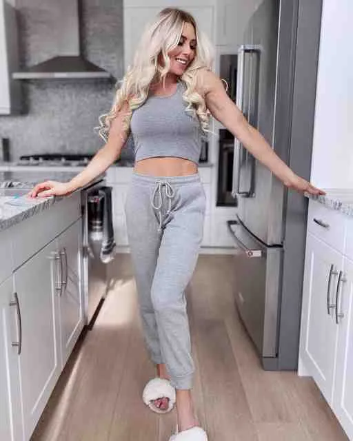 Noémie, 23 ans
