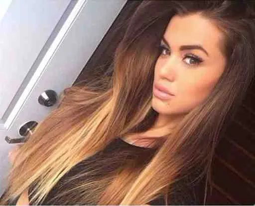 Inès, 23 ans