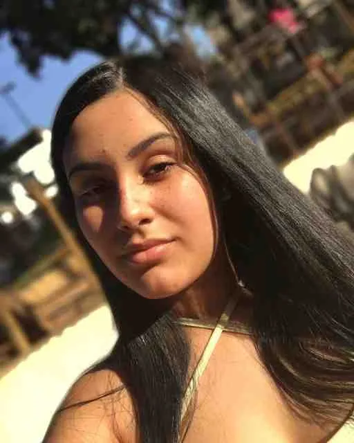Alice, 24 ans