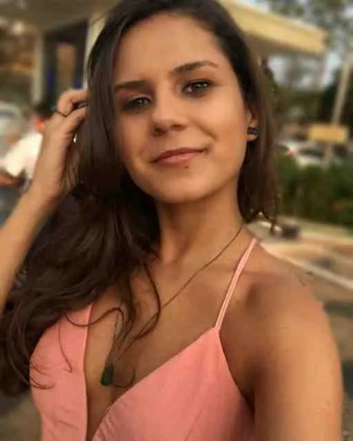 Céline, 24 ans